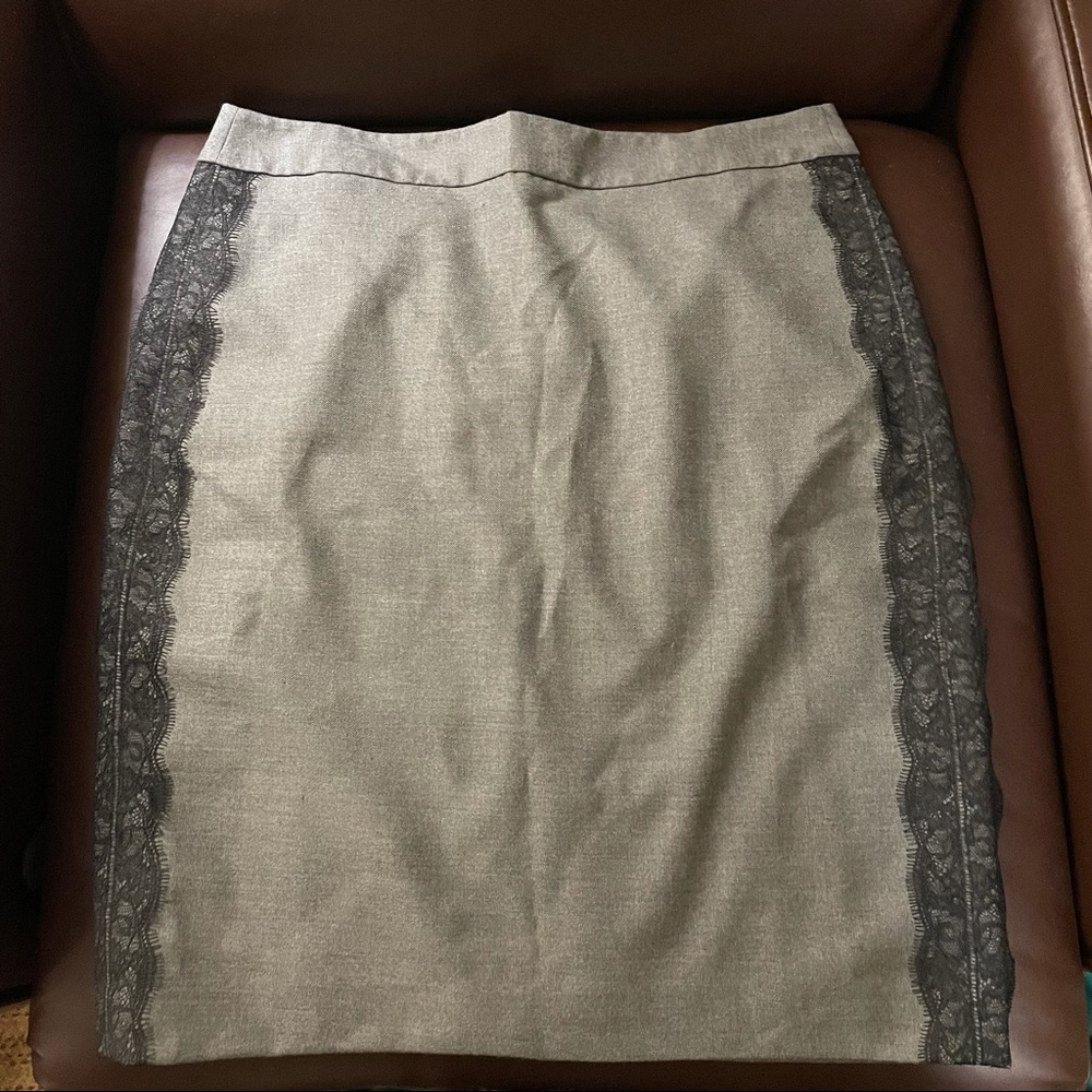 Ann Taylor Loft Pencil skirt